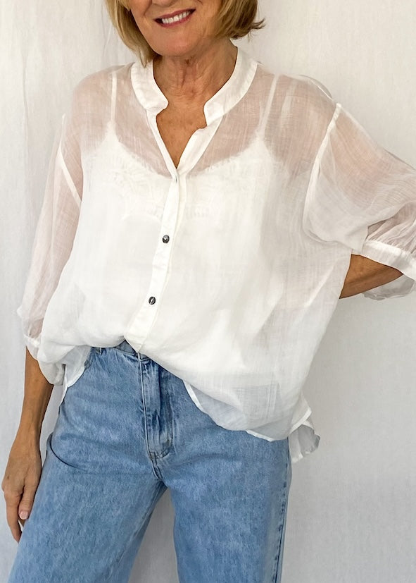 Elena White Linen Blouse Frisky Deer 