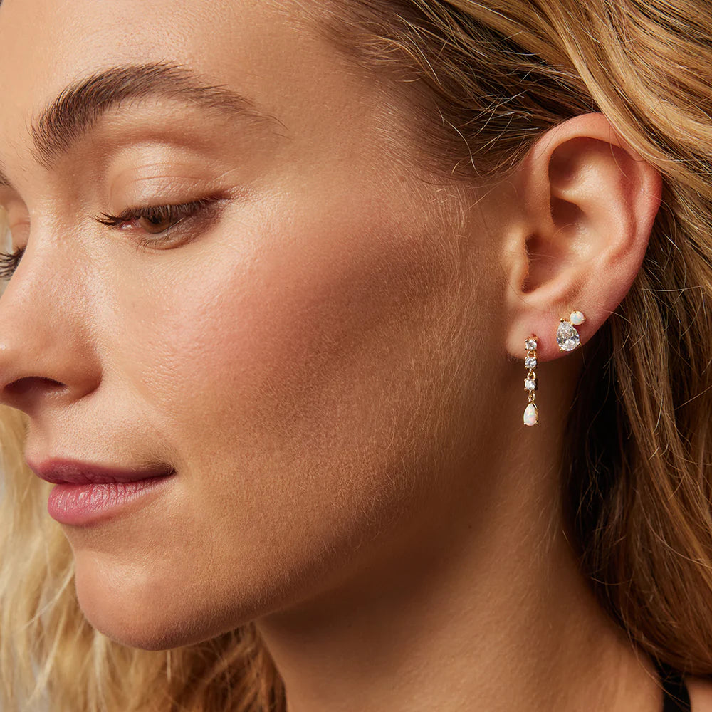 Pip Studs Gold - Product Image