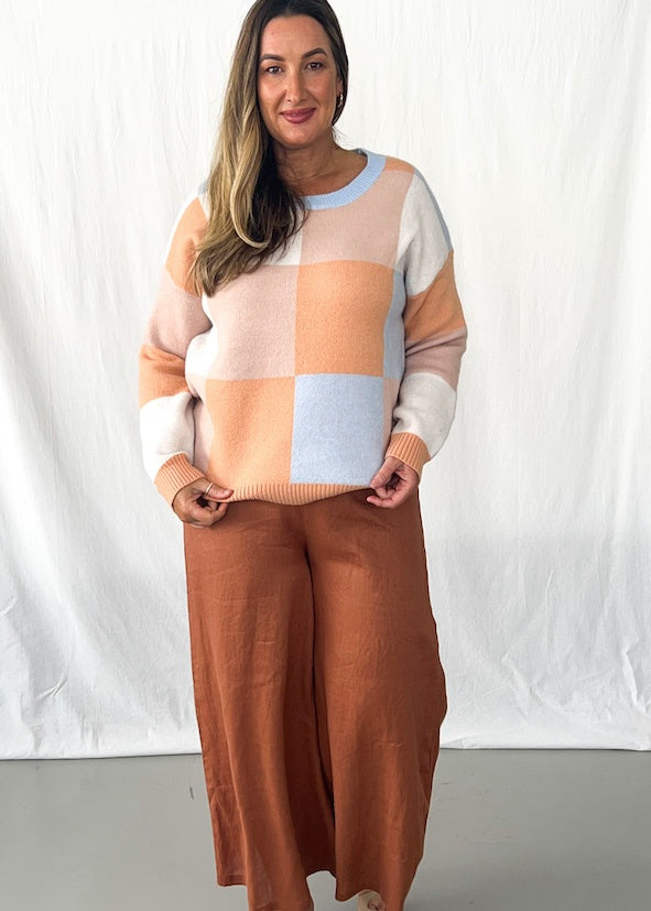 Elijah Linen Pants in Rust - Product Image