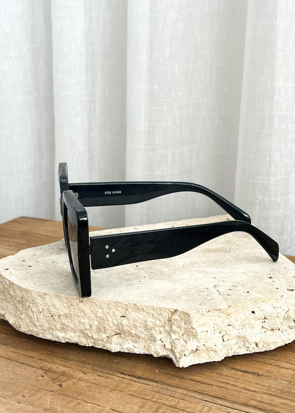 Aubrey Sunglasses - Black - Product Image