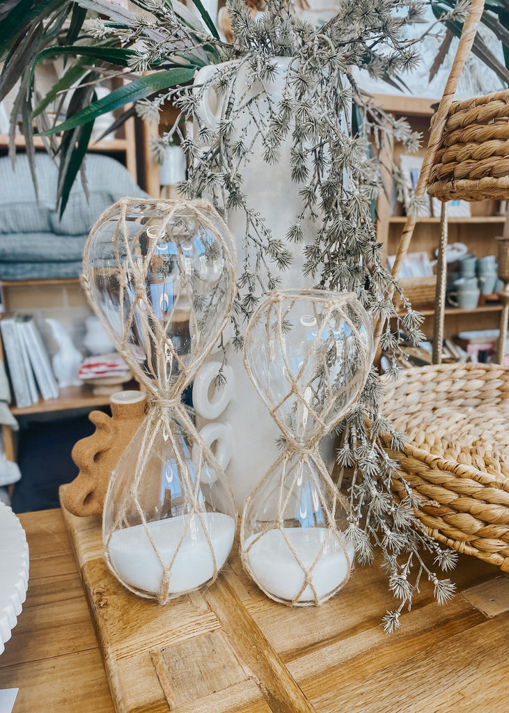 Ronan Hourglass - Large - Product Image