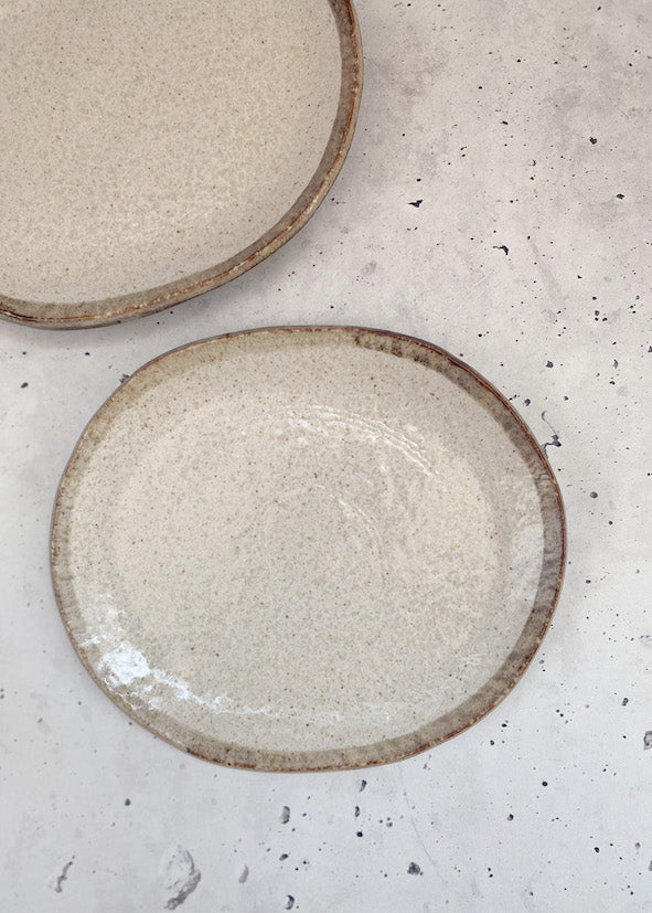Shirokaratsu Medium Oval Plate - Product Image