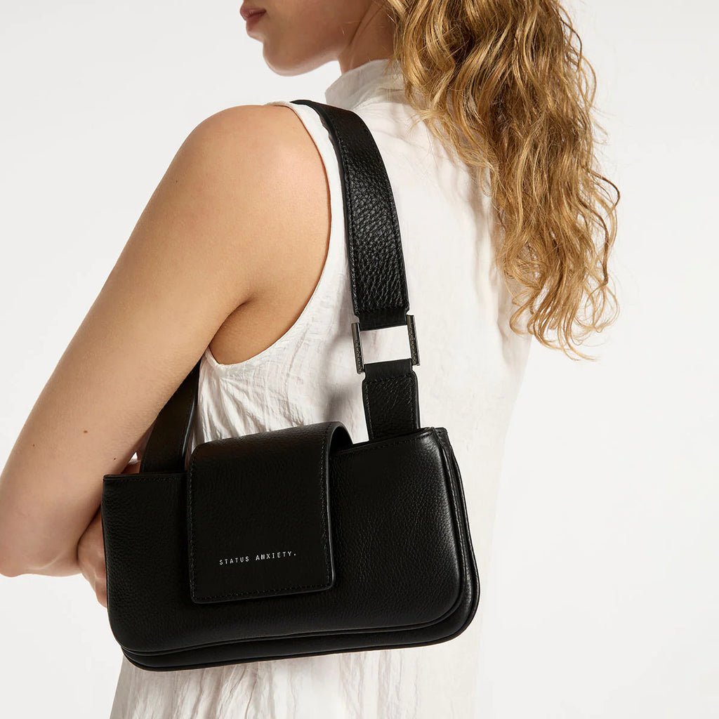New Beat - Black - Product Image