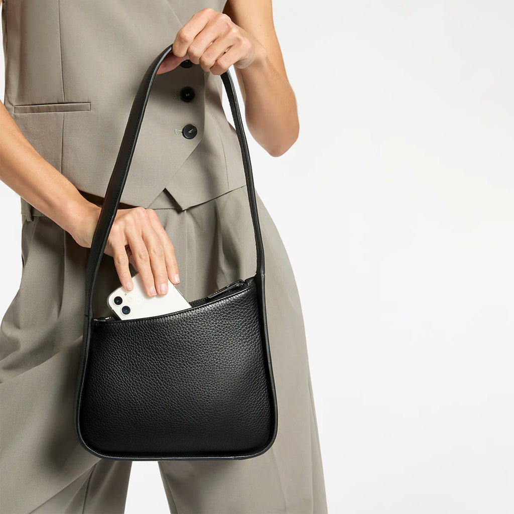 Phenomena - Black - Product Image