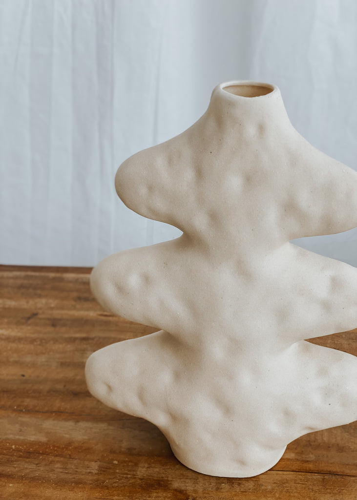 Tanio Vase in Dusty Pink - Product Image
