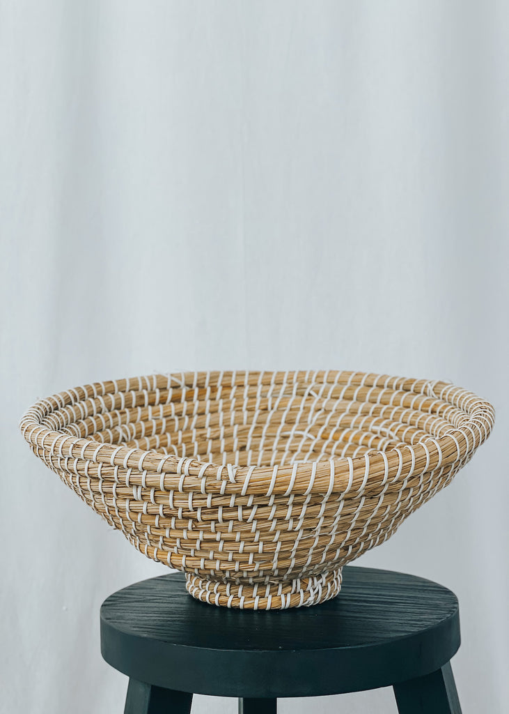 Othen Round Grass Bowl - Product Image