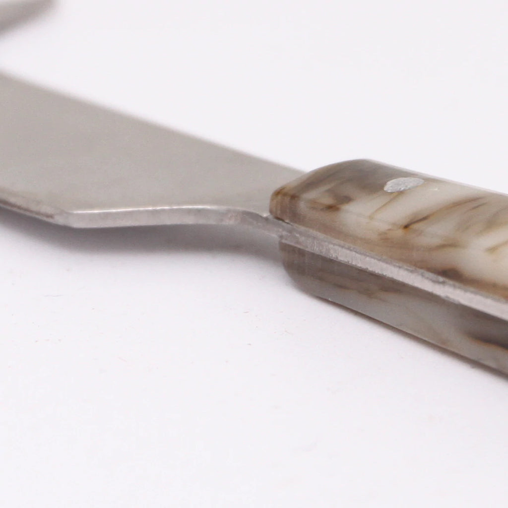 Scout Cheese Knife - Tortoise - Product Image